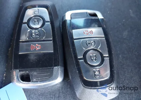 2023 Ford Bronco Badlands z USA, uszkodzony, nr VIN 1FMEE5DH0PLB20325